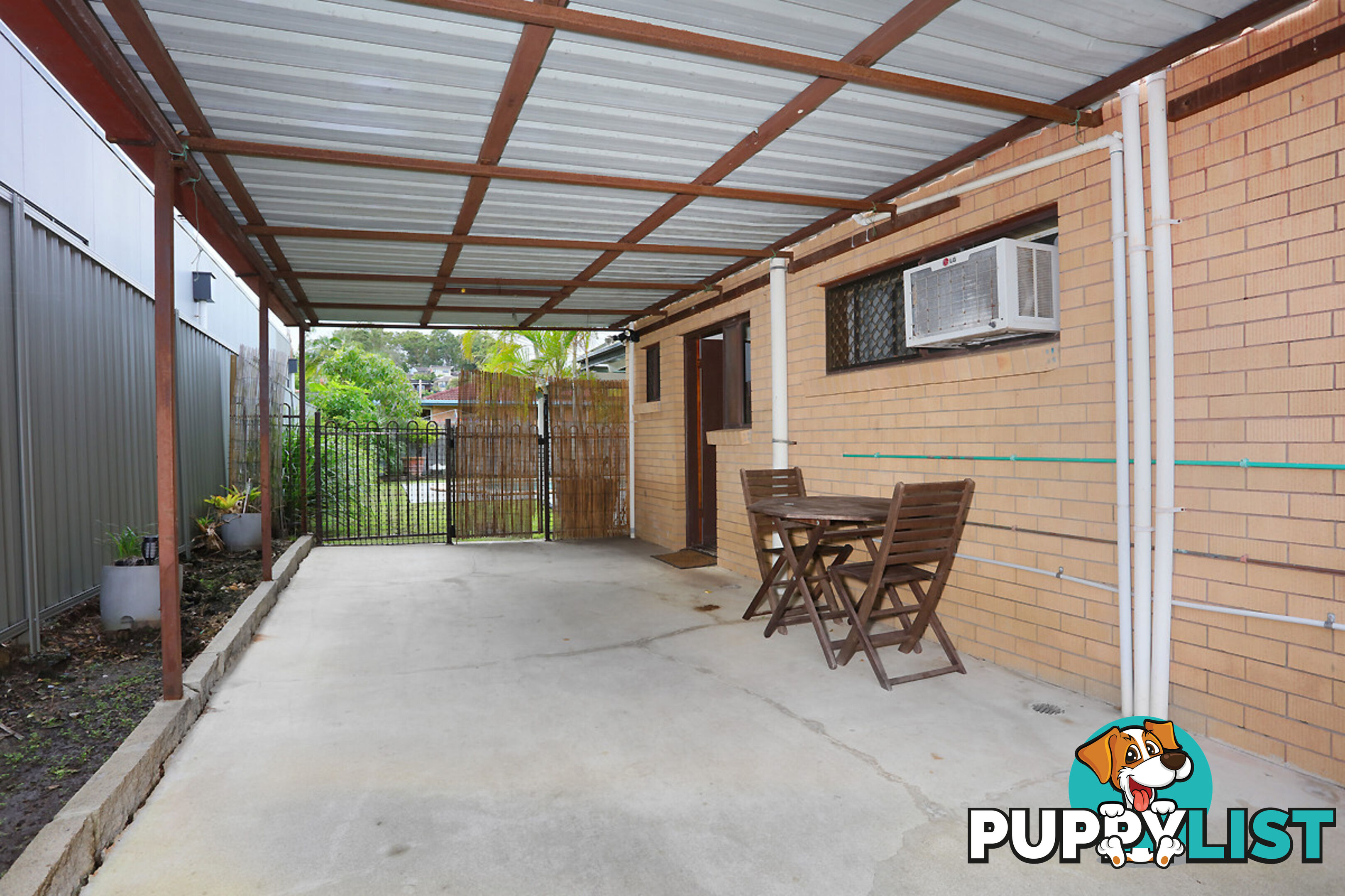 25b Parasol Street ASHMORE QLD 4214