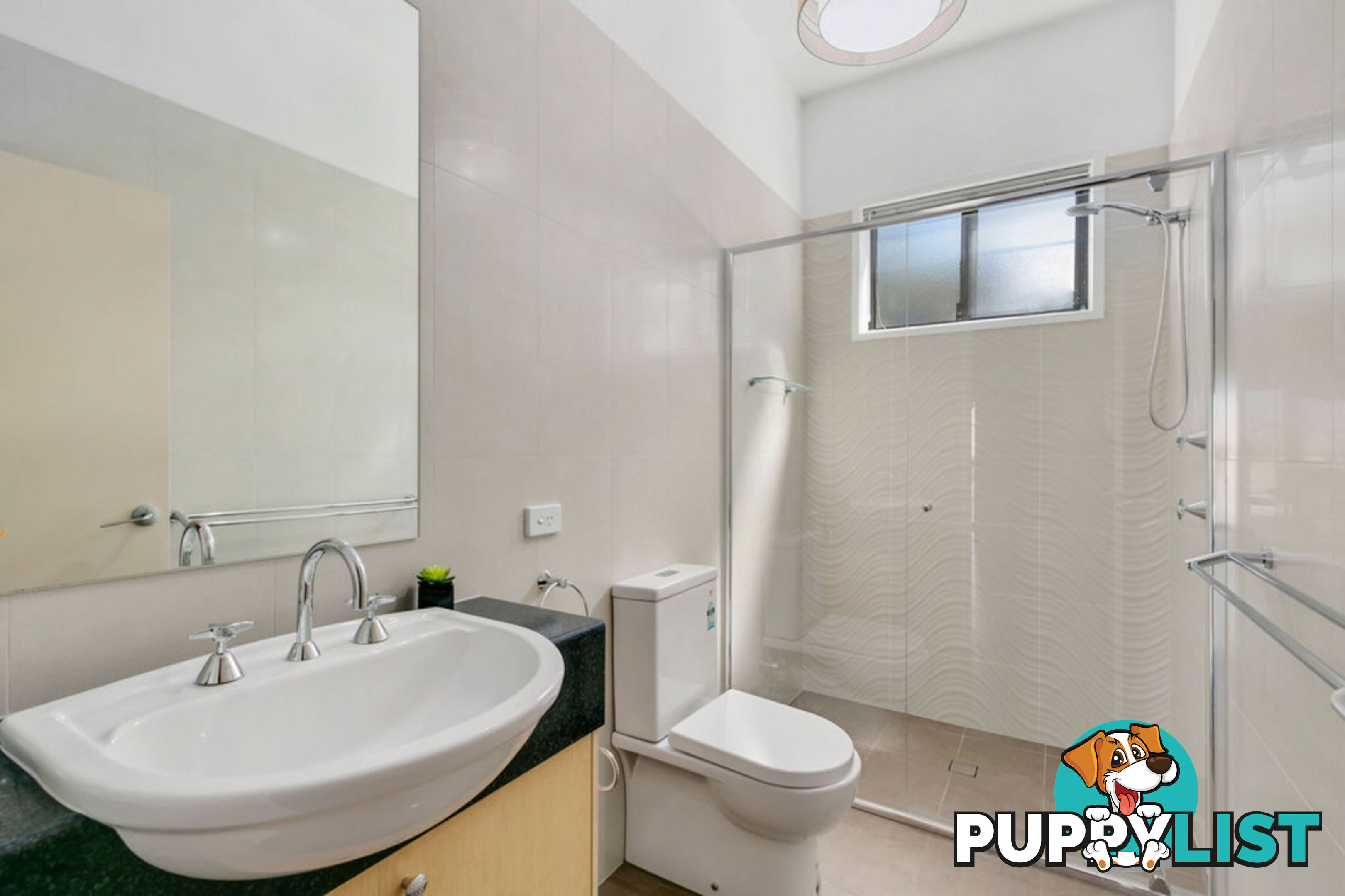 115 Armstrong Way HIGHLAND PARK QLD 4211