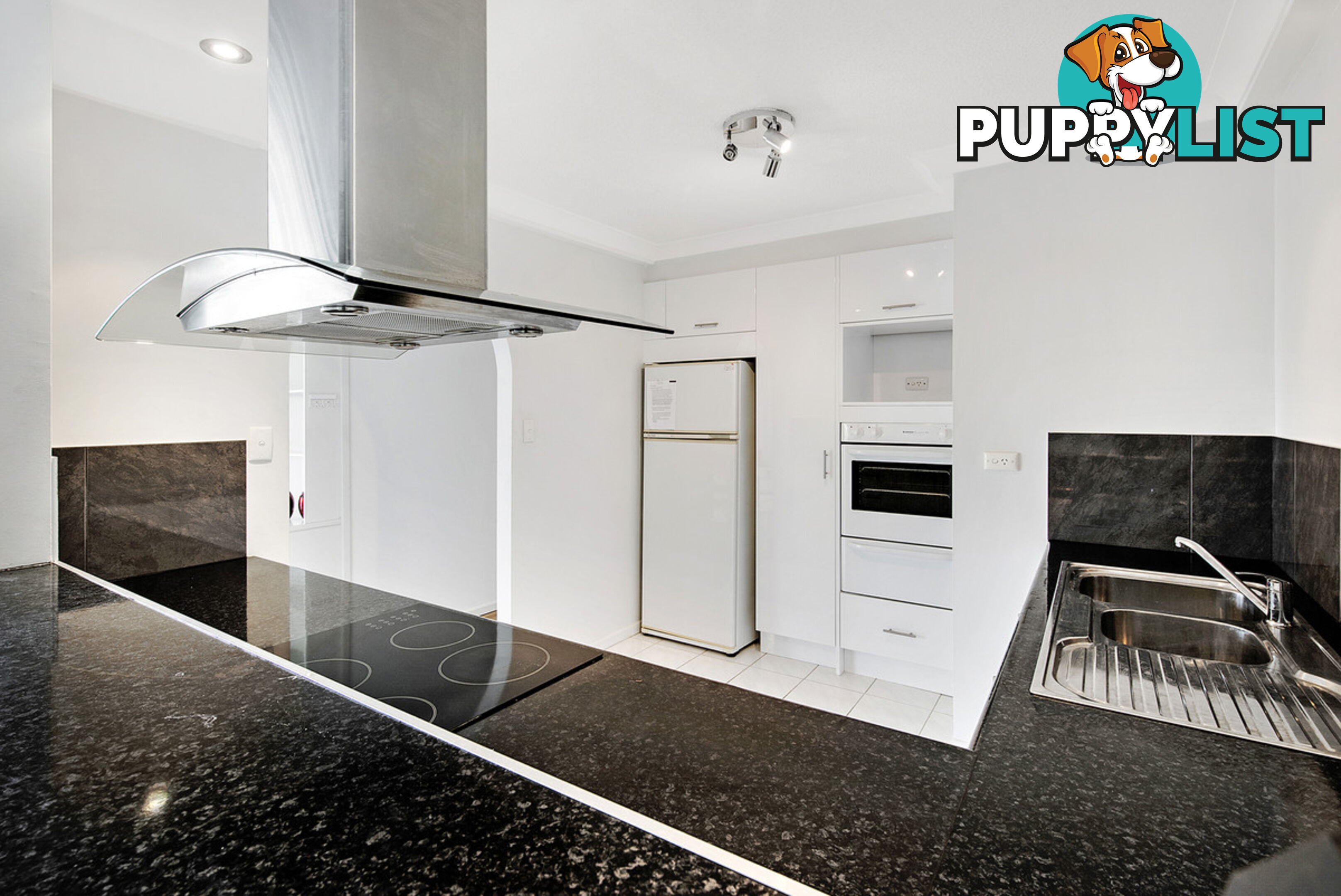 1E/5 Clifford Street SURFERS PARADISE QLD 4217