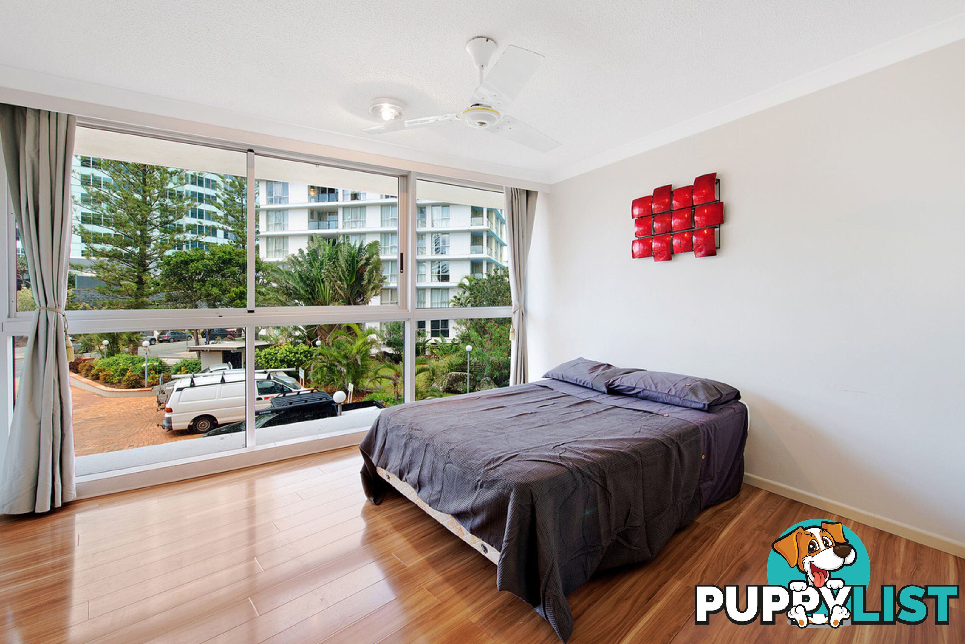 1E/5 Clifford Street SURFERS PARADISE QLD 4217