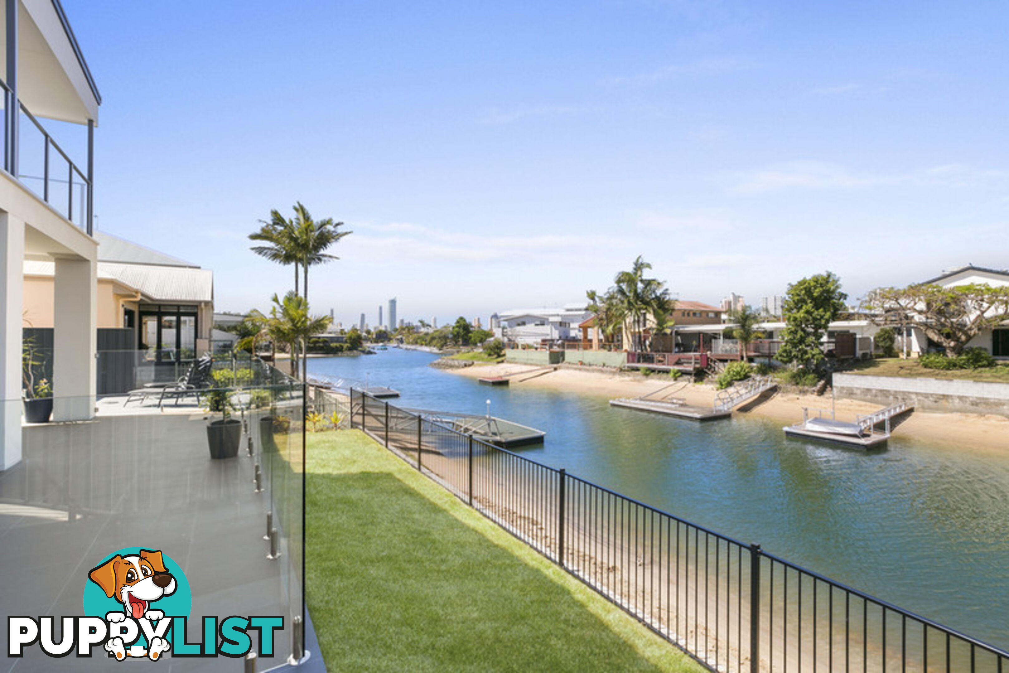 8 Crest View Key Broadbeach Waters QLD 4218