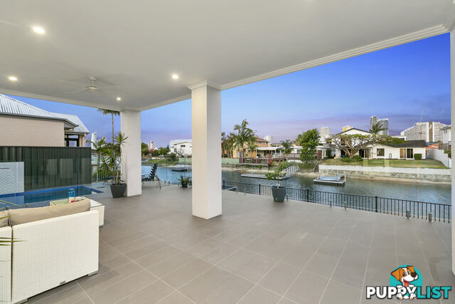 8 Crest View Key Broadbeach Waters QLD 4218