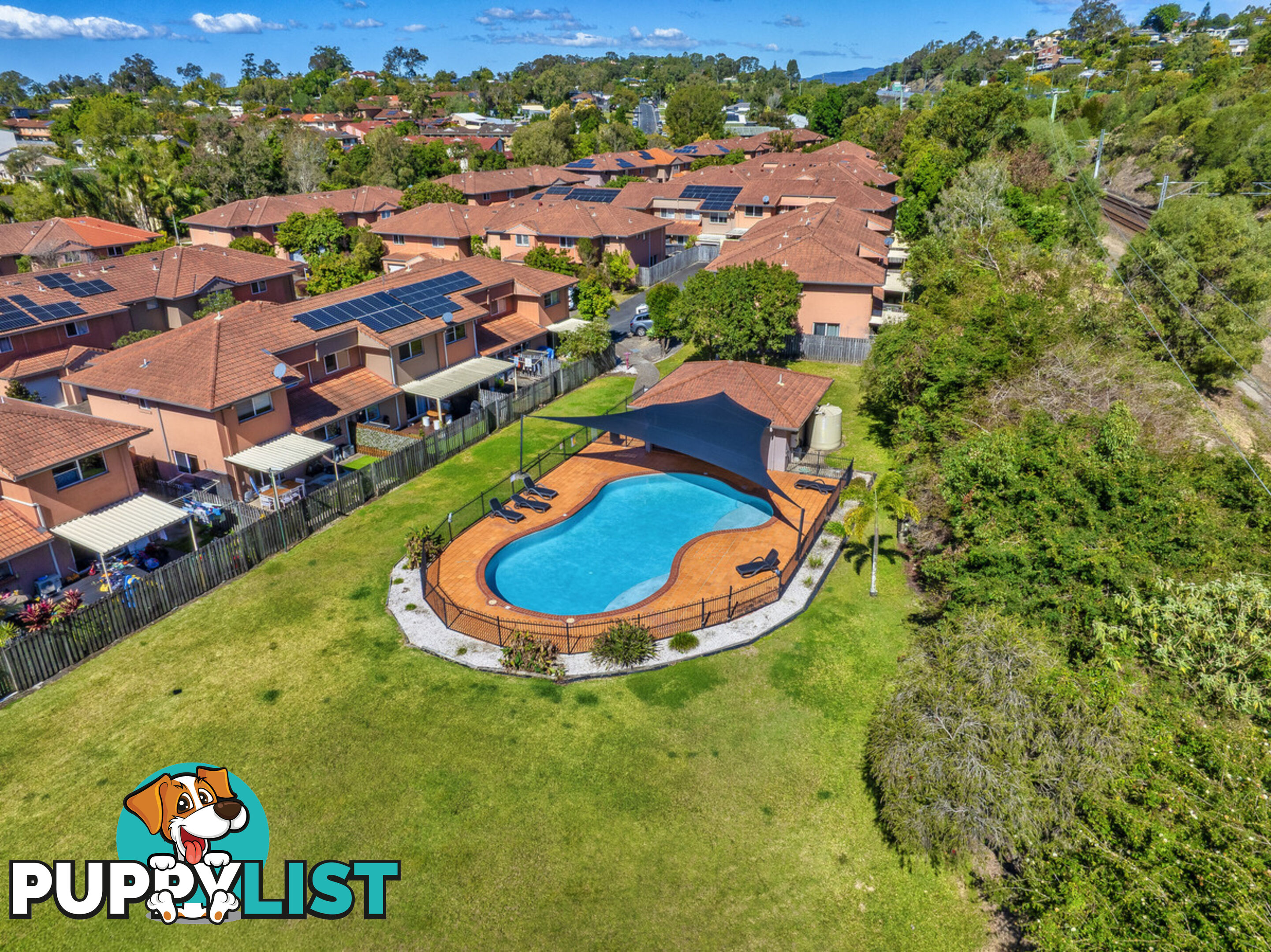 97/1 Coelia Court CARRARA QLD 4211