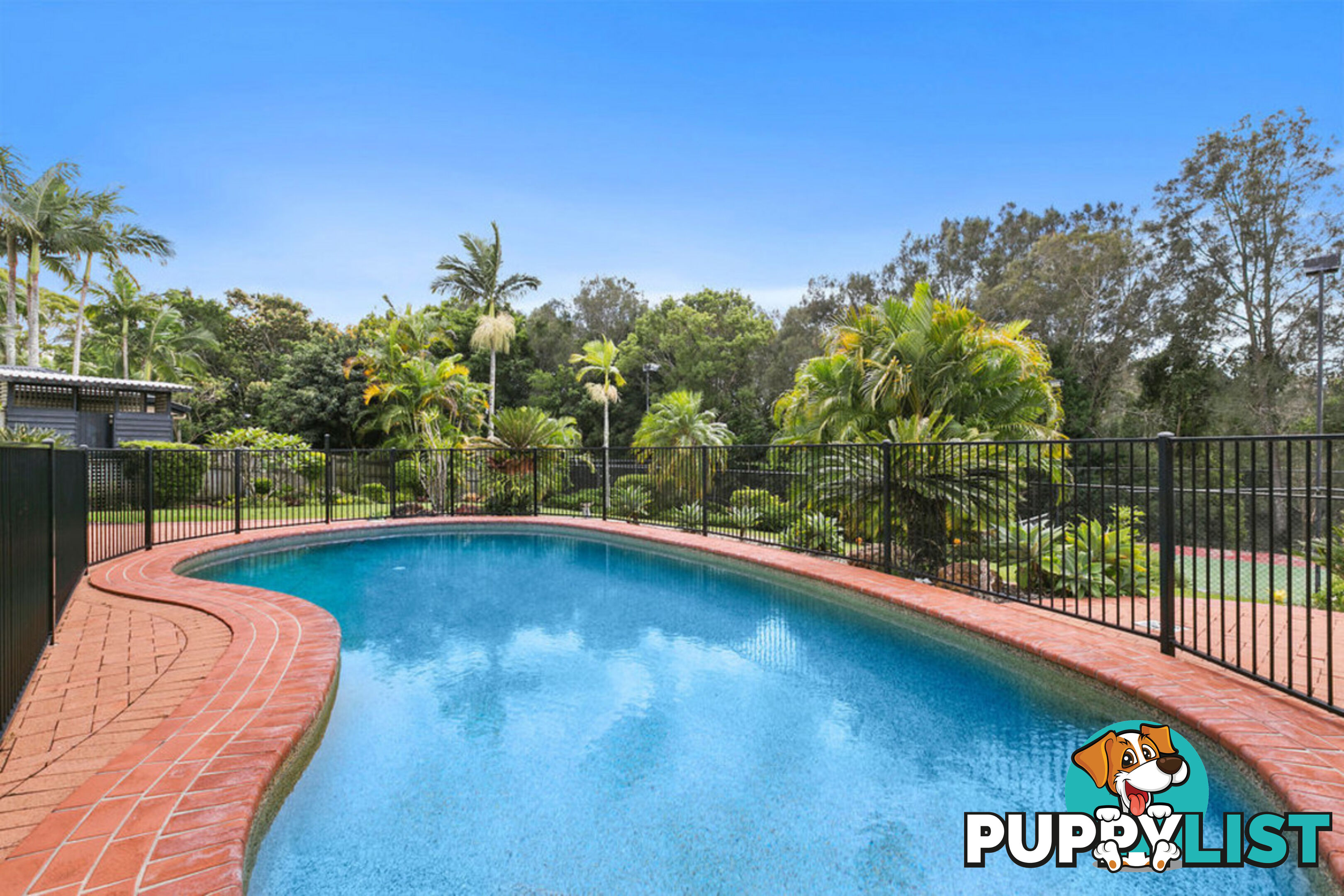 144 Alison Road CARRARA QLD 4211