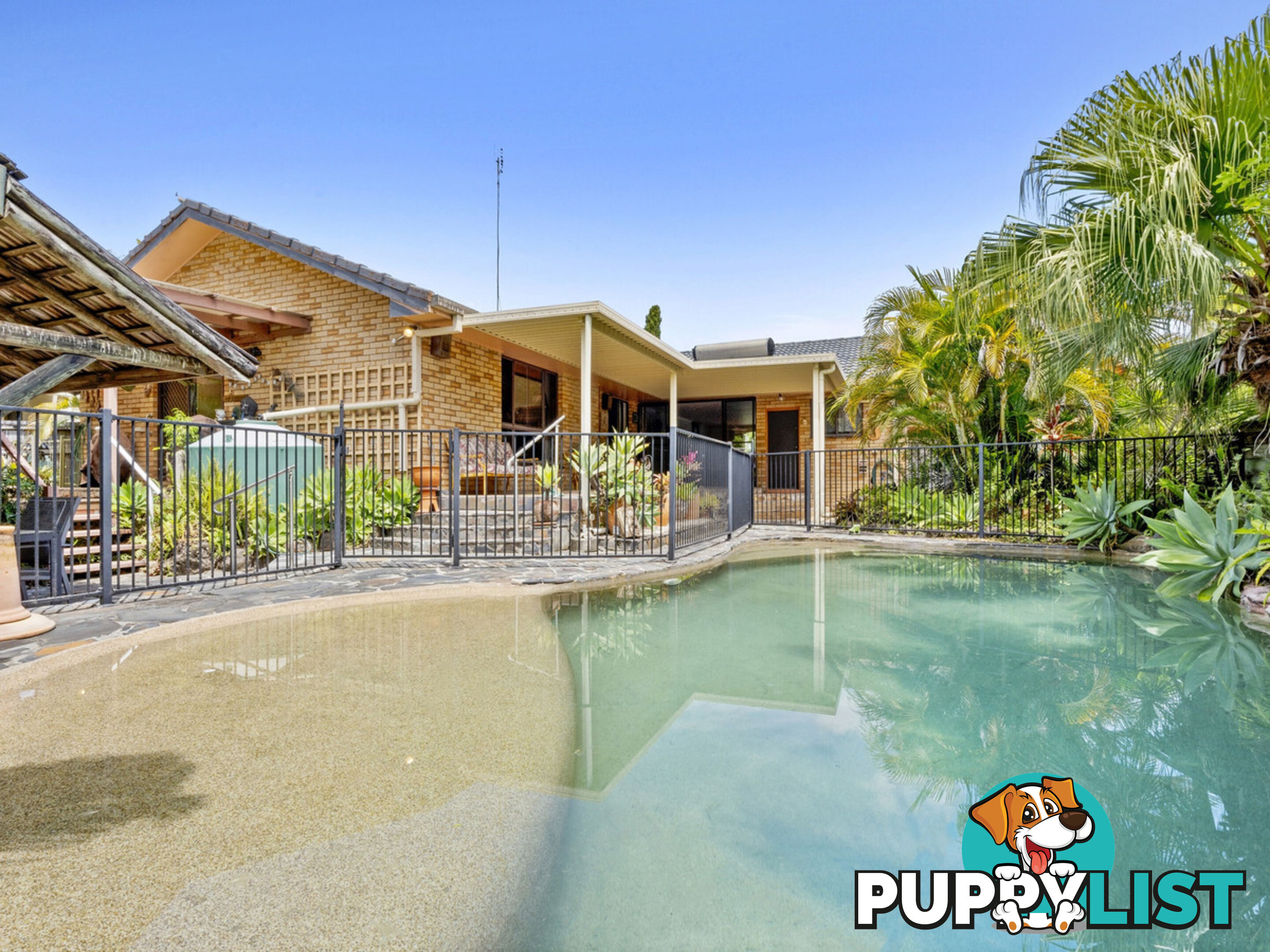 94 Alison Road CARRARA QLD 4211