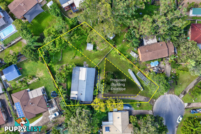 10 Bernadette Place HIGHLAND PARK QLD 4211