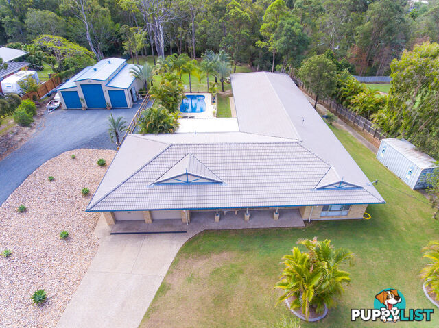 135 Castle Hill Drive GAVEN QLD 4211