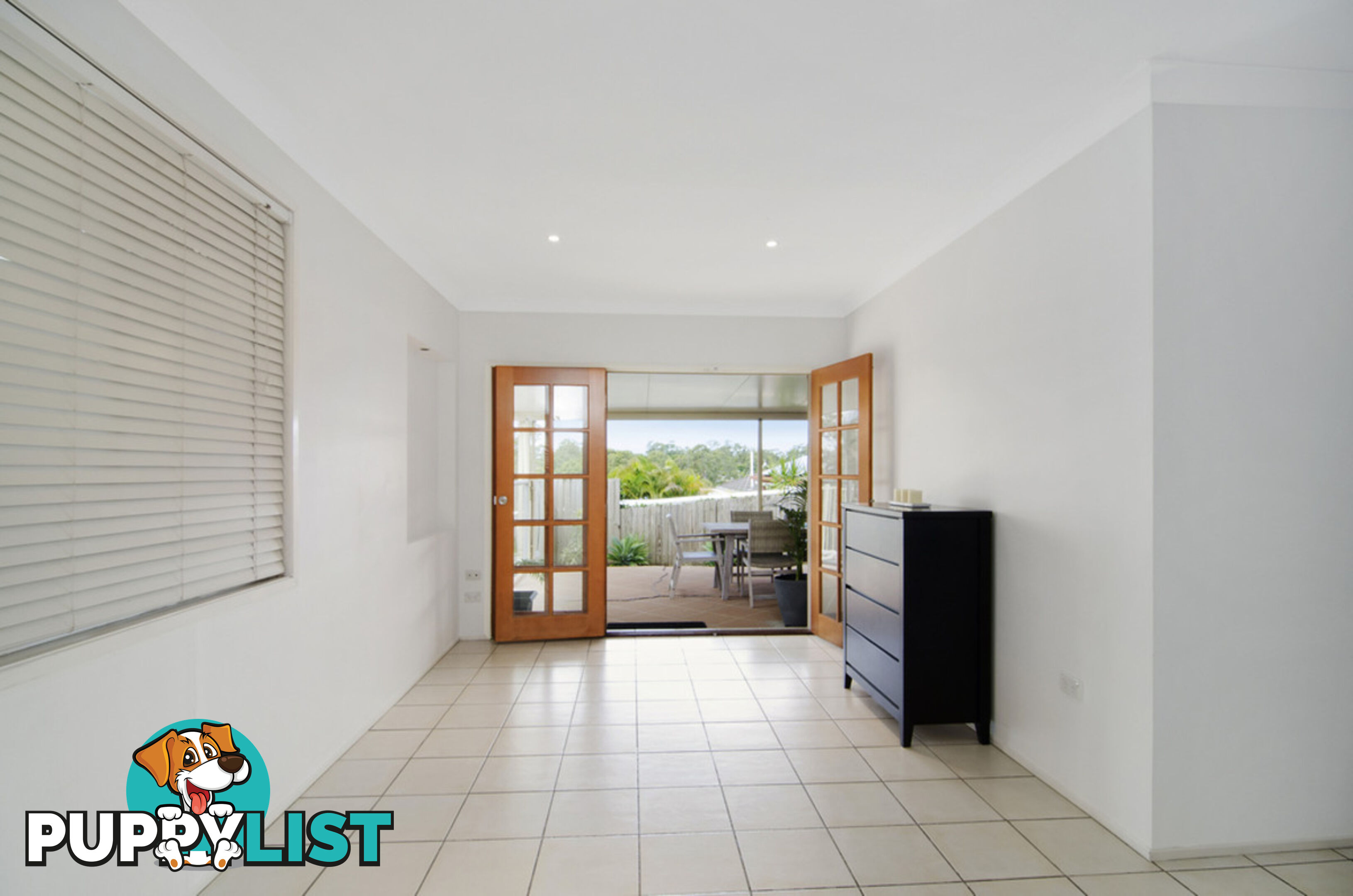 11 Flinders Avenue MOLENDINAR QLD 4214