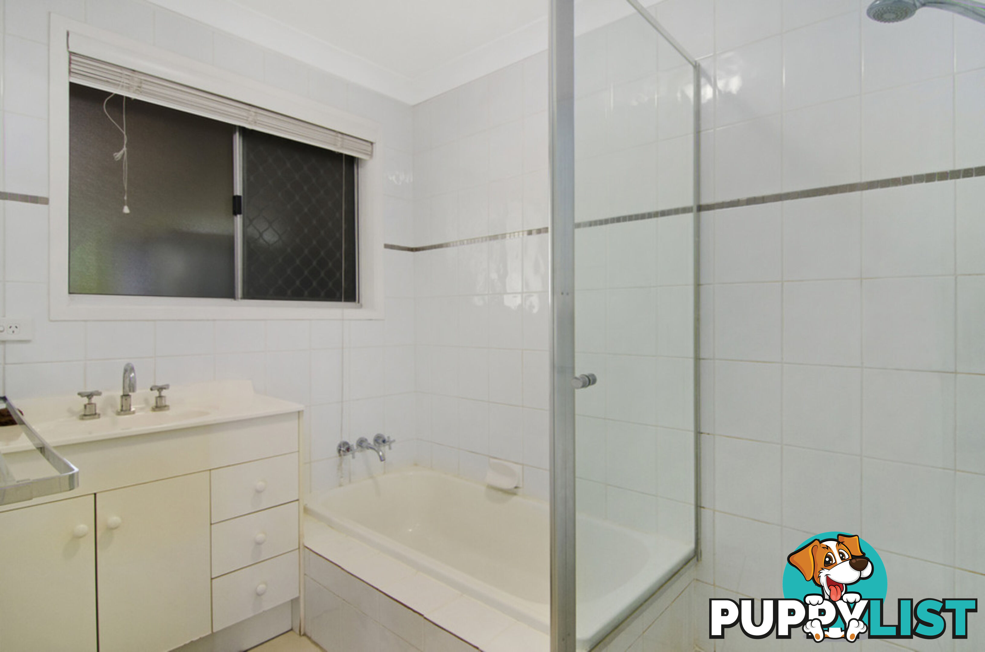 11 Flinders Avenue MOLENDINAR QLD 4214