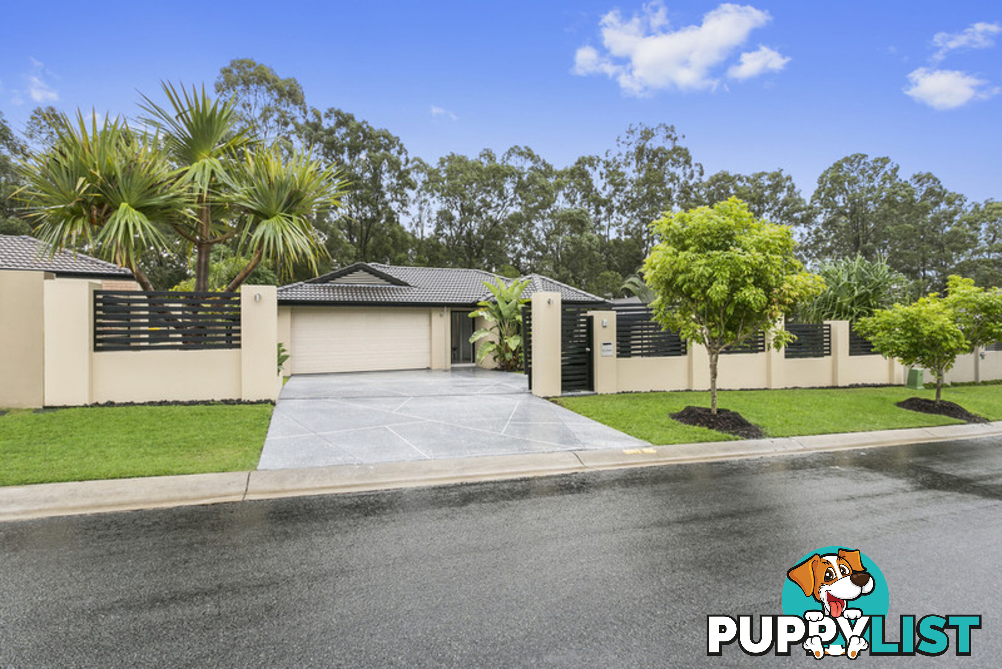 14 Greenbank Circuit Carrara QLD 4211