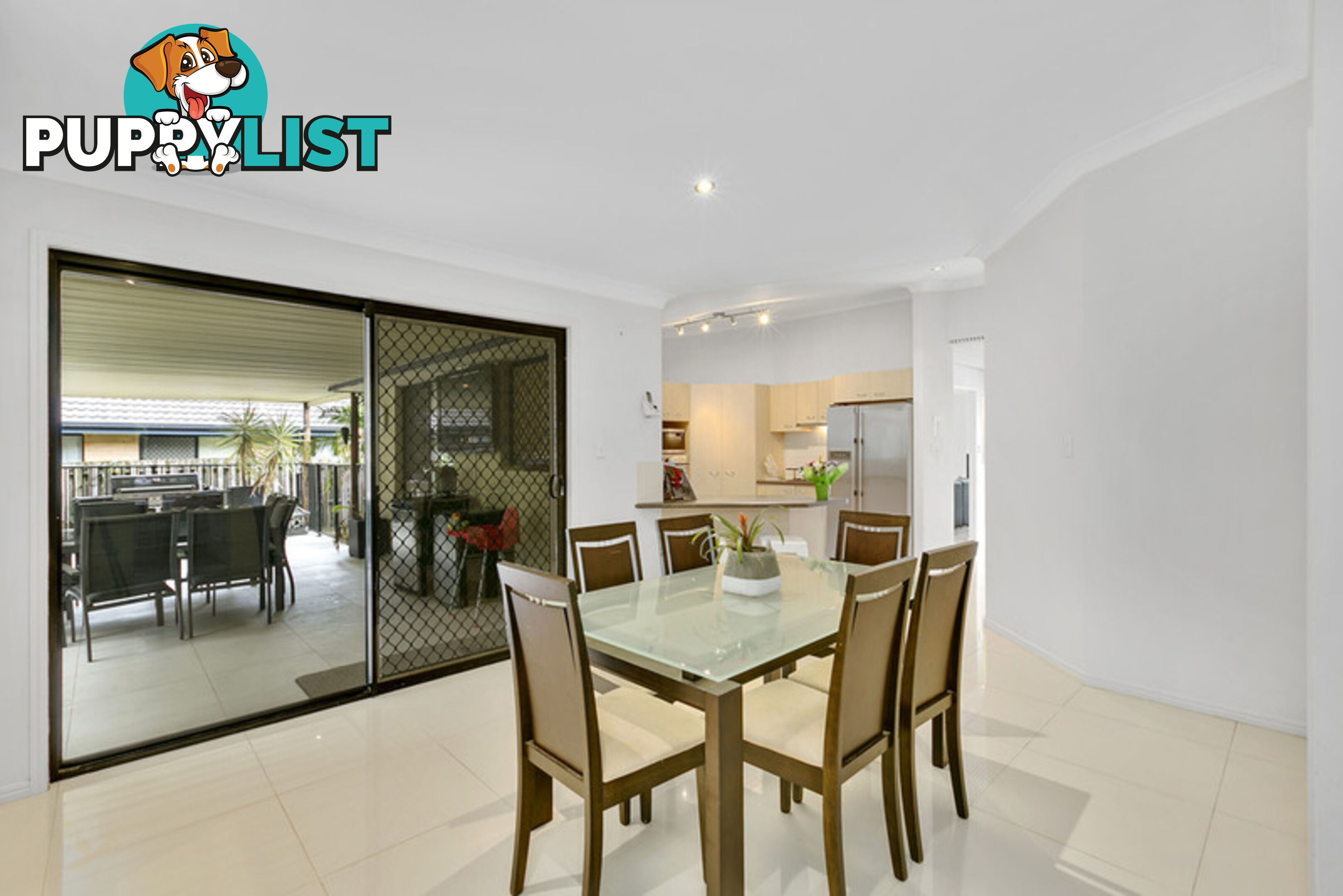 14 Greenbank Circuit Carrara QLD 4211