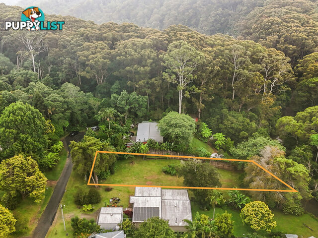35 Lloyds Road SPRINGBROOK QLD 4213