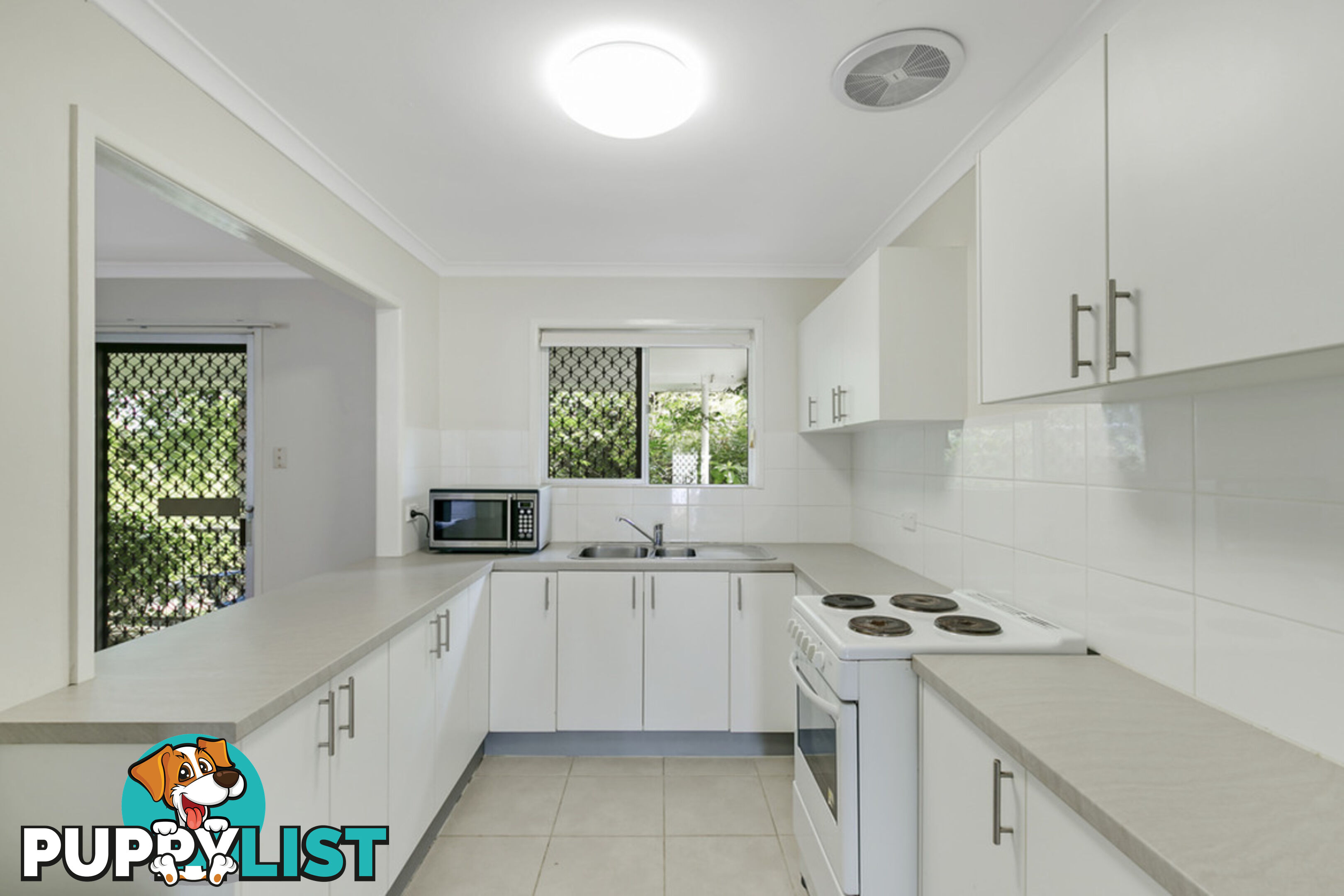 14 Sibyl Street SOUTHPORT QLD 4215