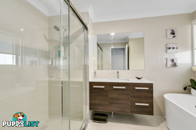 25/2 Weedons Road NERANG QLD 4211