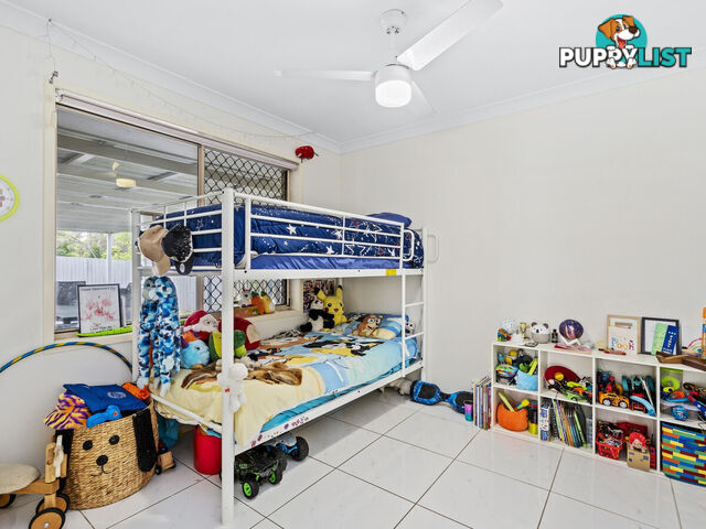 17 Saxon Court NERANG QLD 4211