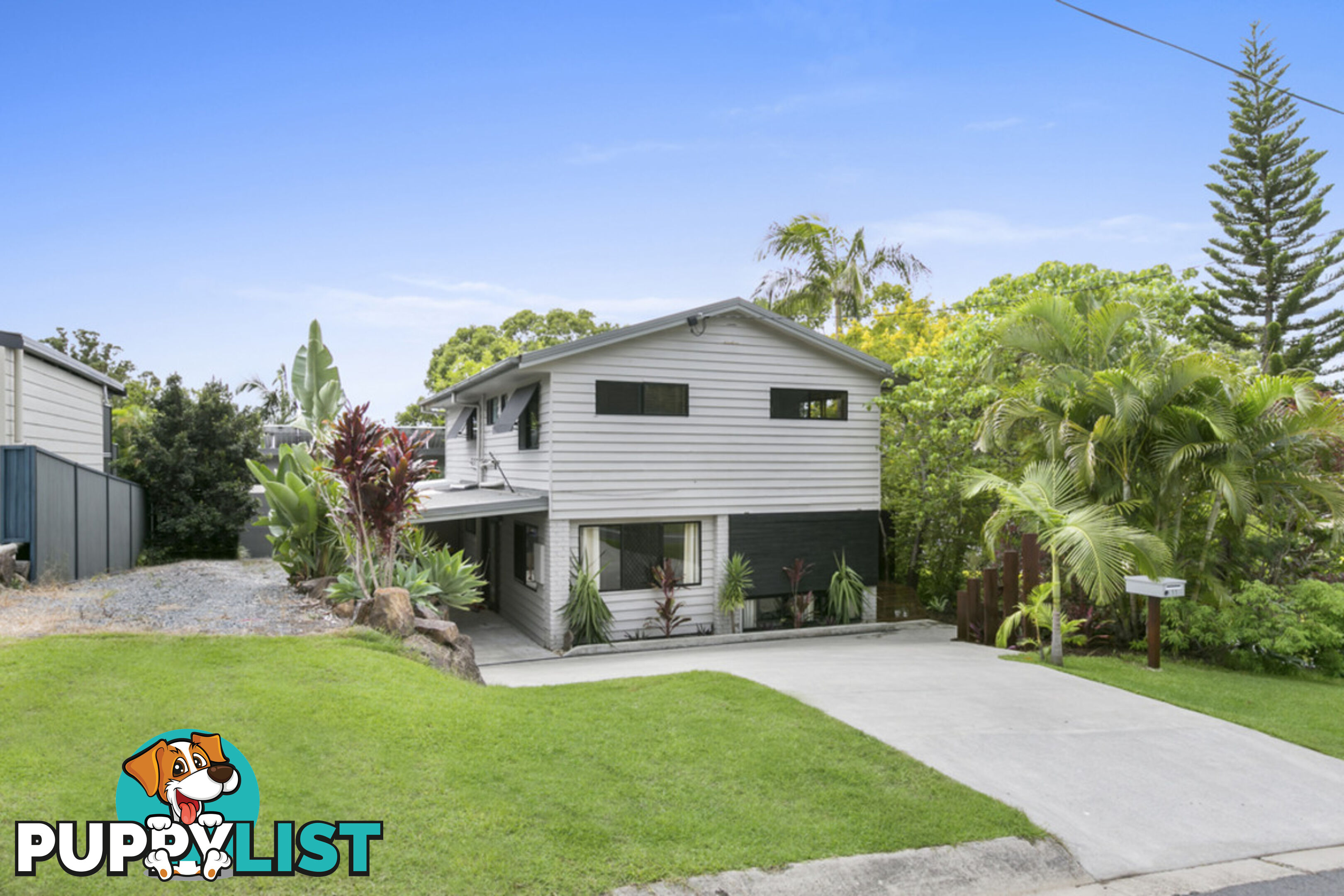 11 Eureka Crescent NERANG QLD 4211