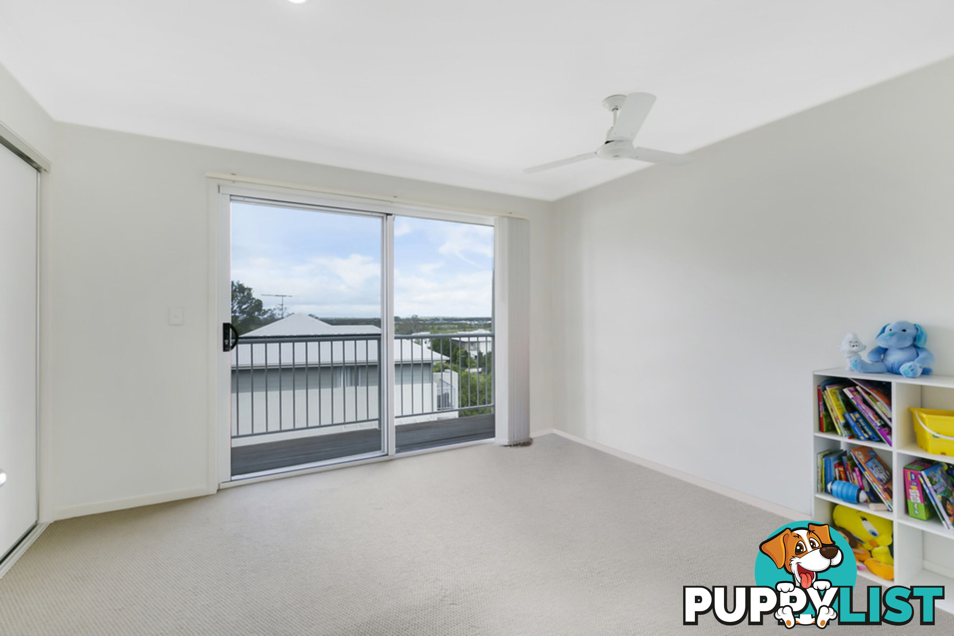 18/45 Christopher Street PIMPAMA QLD 4209