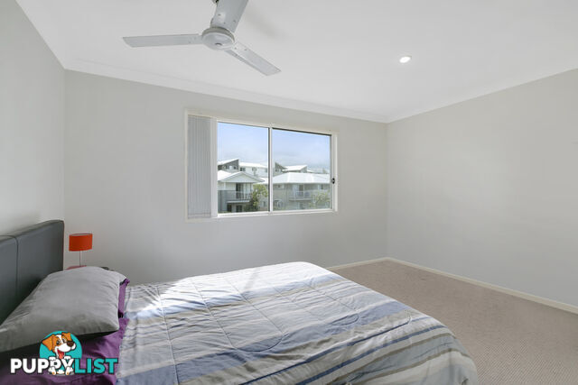 18/45 Christopher Street PIMPAMA QLD 4209