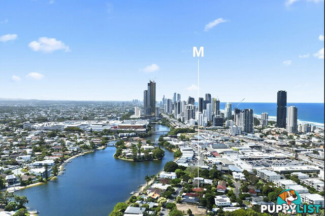 67 Avanti Street MERMAID WATERS QLD 4218