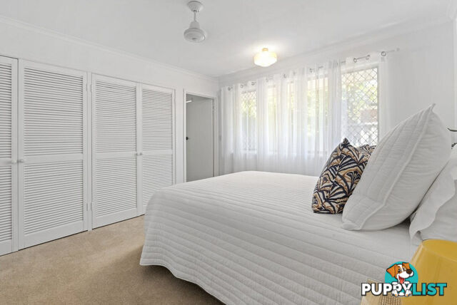 67 Avanti Street MERMAID WATERS QLD 4218
