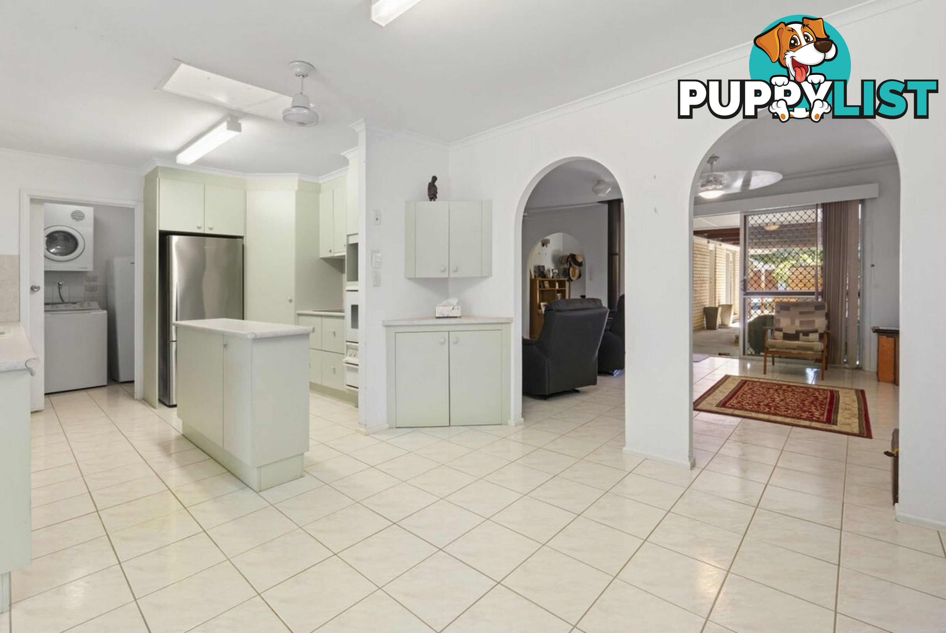 67 Avanti Street MERMAID WATERS QLD 4218