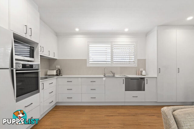 67 Avanti Street MERMAID WATERS QLD 4218