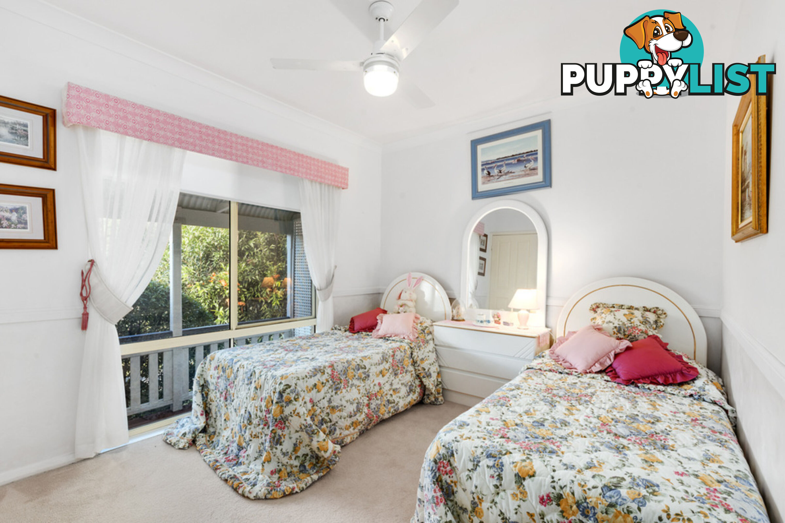 33 Tristania Way HIGHLAND PARK QLD 4211