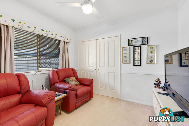 33 Tristania Way HIGHLAND PARK QLD 4211