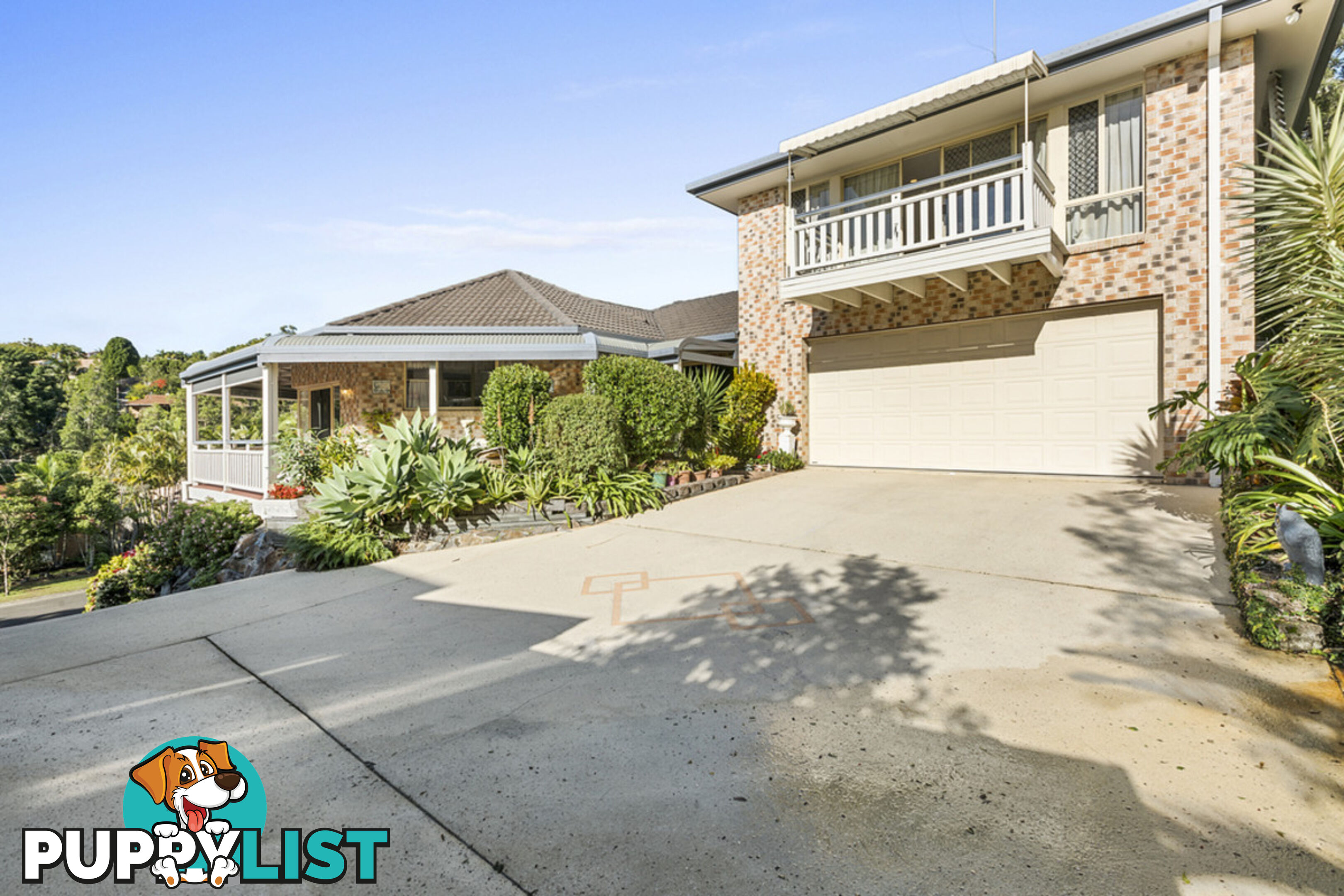 33 Tristania Way HIGHLAND PARK QLD 4211