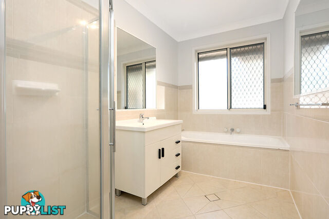 23 Glengarry Close HIGHLAND PARK QLD 4211