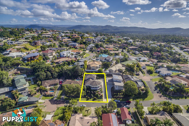 33 Tristania Way HIGHLAND PARK QLD 4211