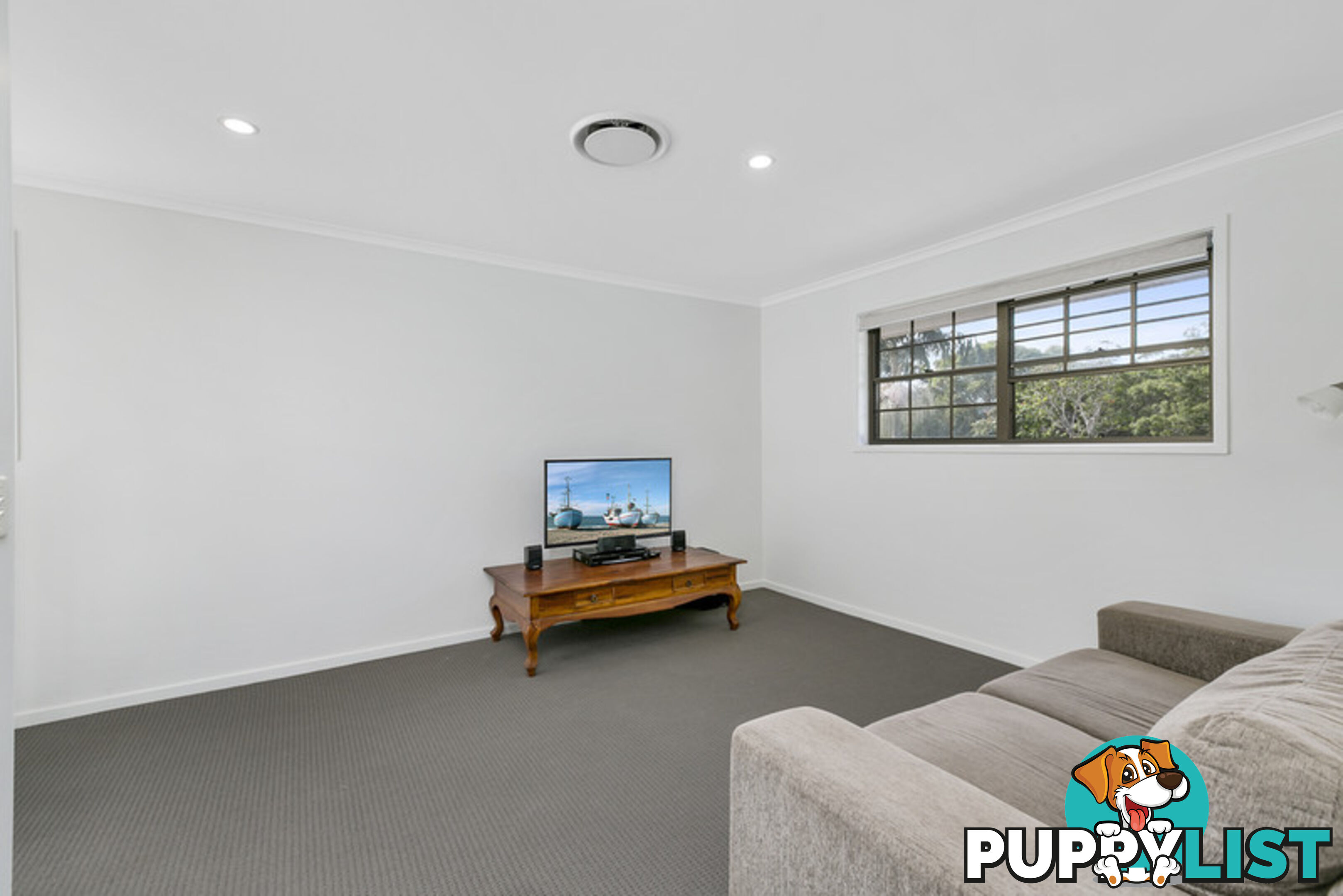 6 Cuthero Court Highland Park QLD 4211