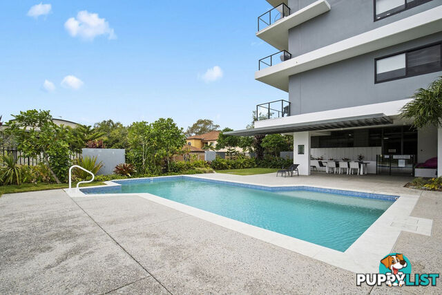 206/112 Palm Meadows Drive CARRARA QLD 4211