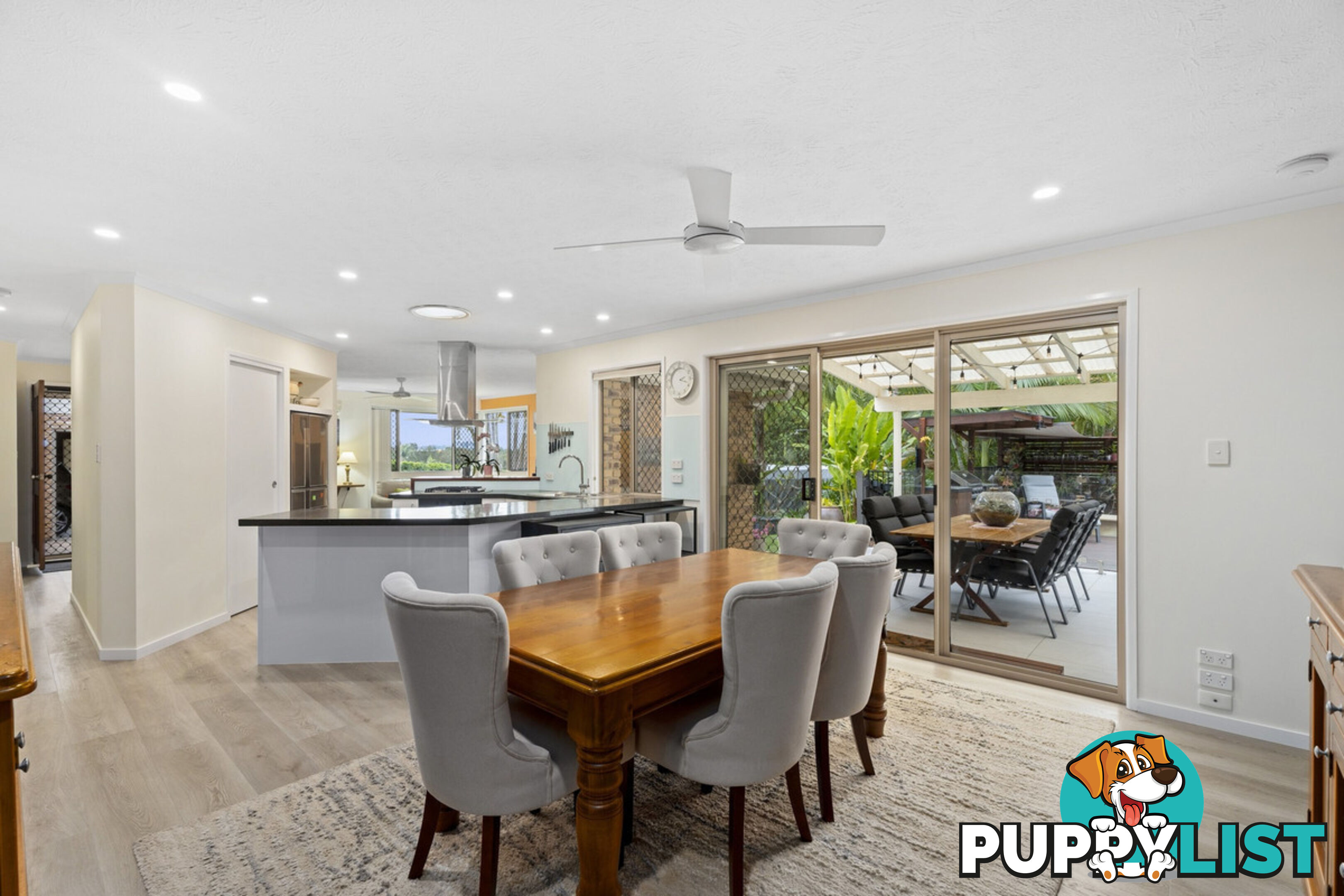 19 Marble Drive CARRARA QLD 4211