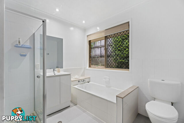 19 Marble Drive CARRARA QLD 4211