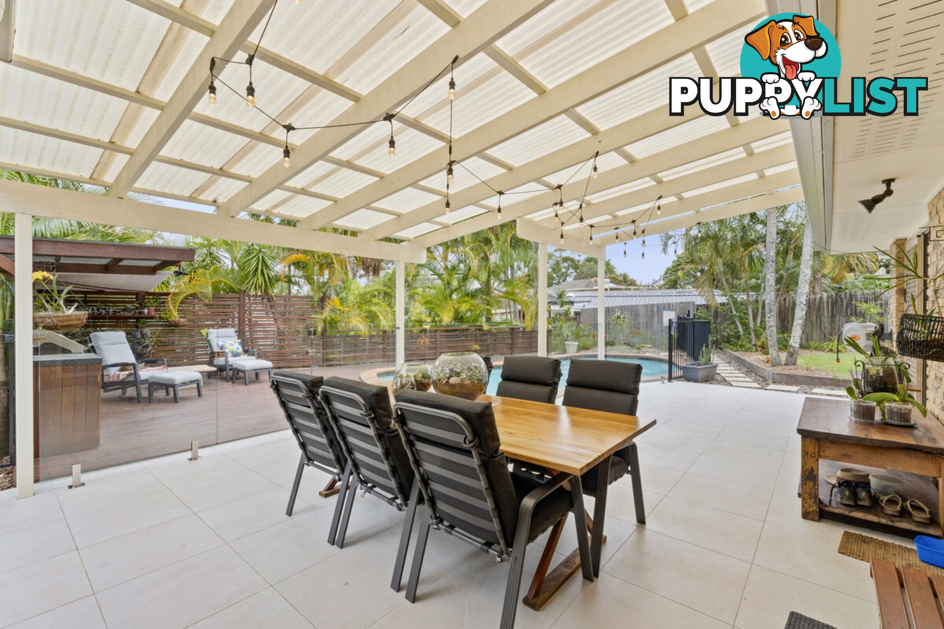 19 Marble Drive CARRARA QLD 4211