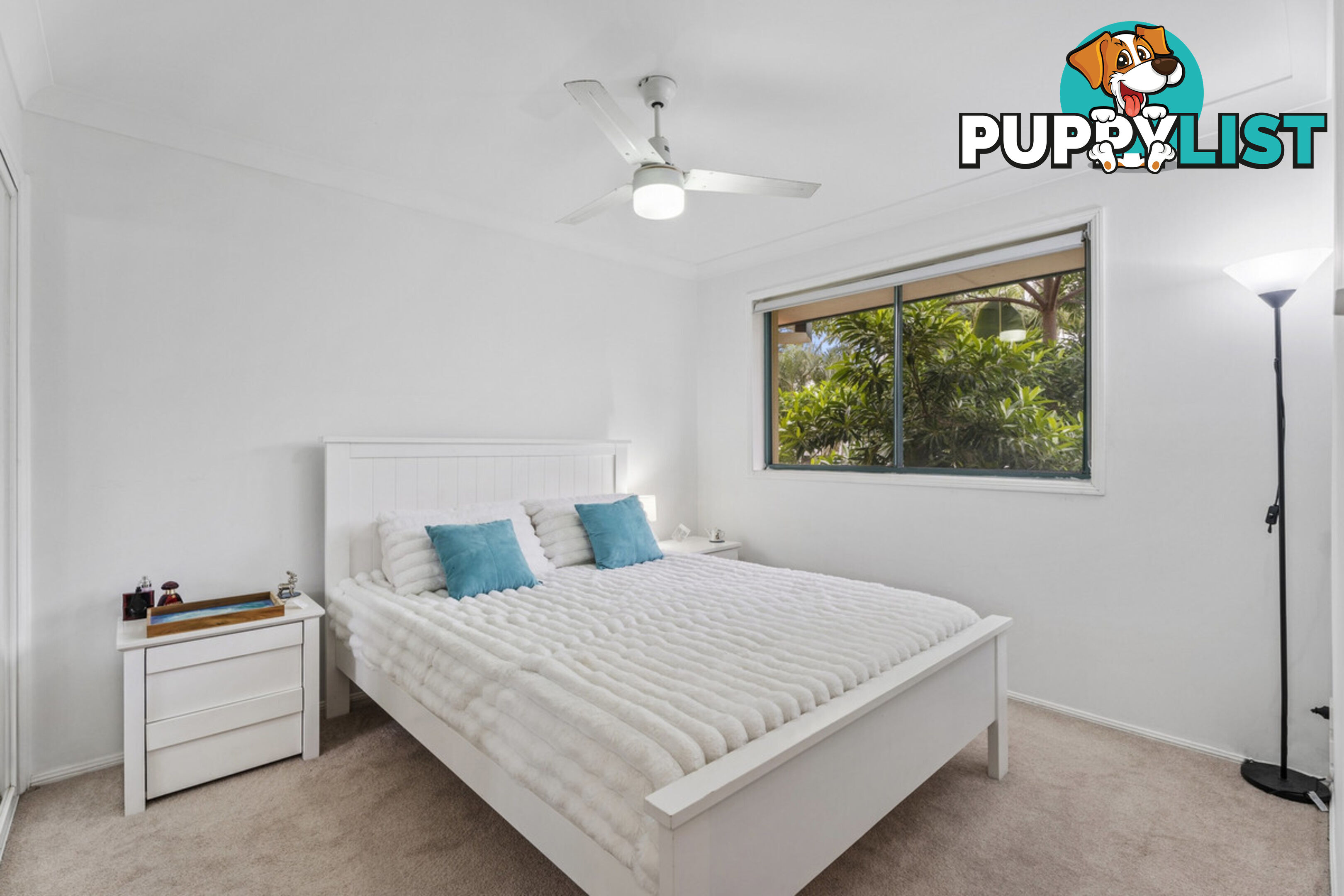 15/2 Pappas Way CARRARA QLD 4211