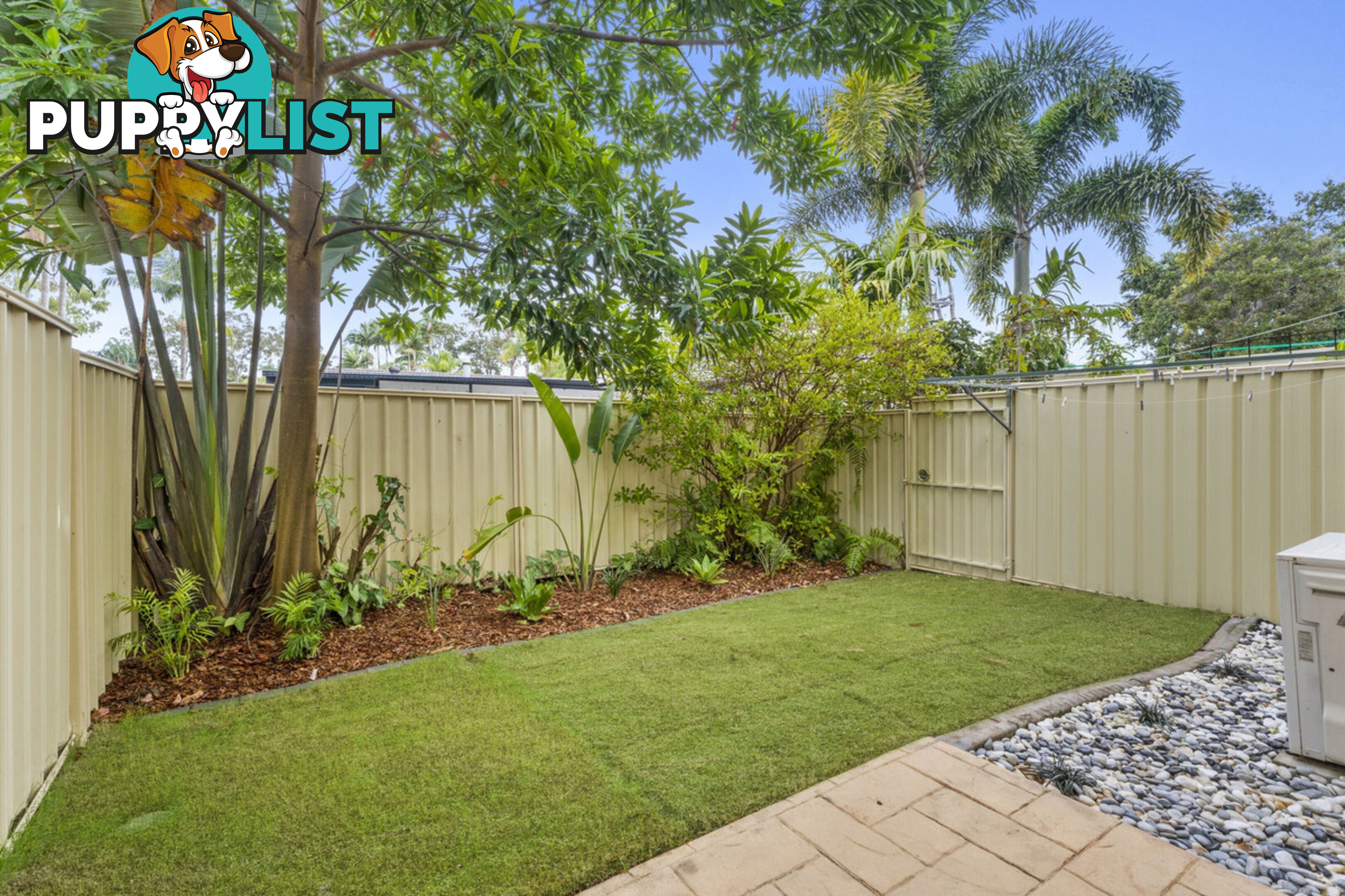 15/2 Pappas Way CARRARA QLD 4211