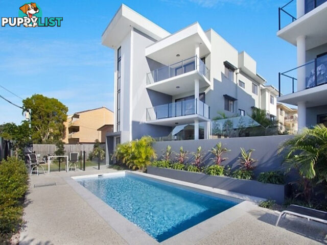 12/15-17 Bullimah Avenue BURLEIGH HEADS QLD 4220