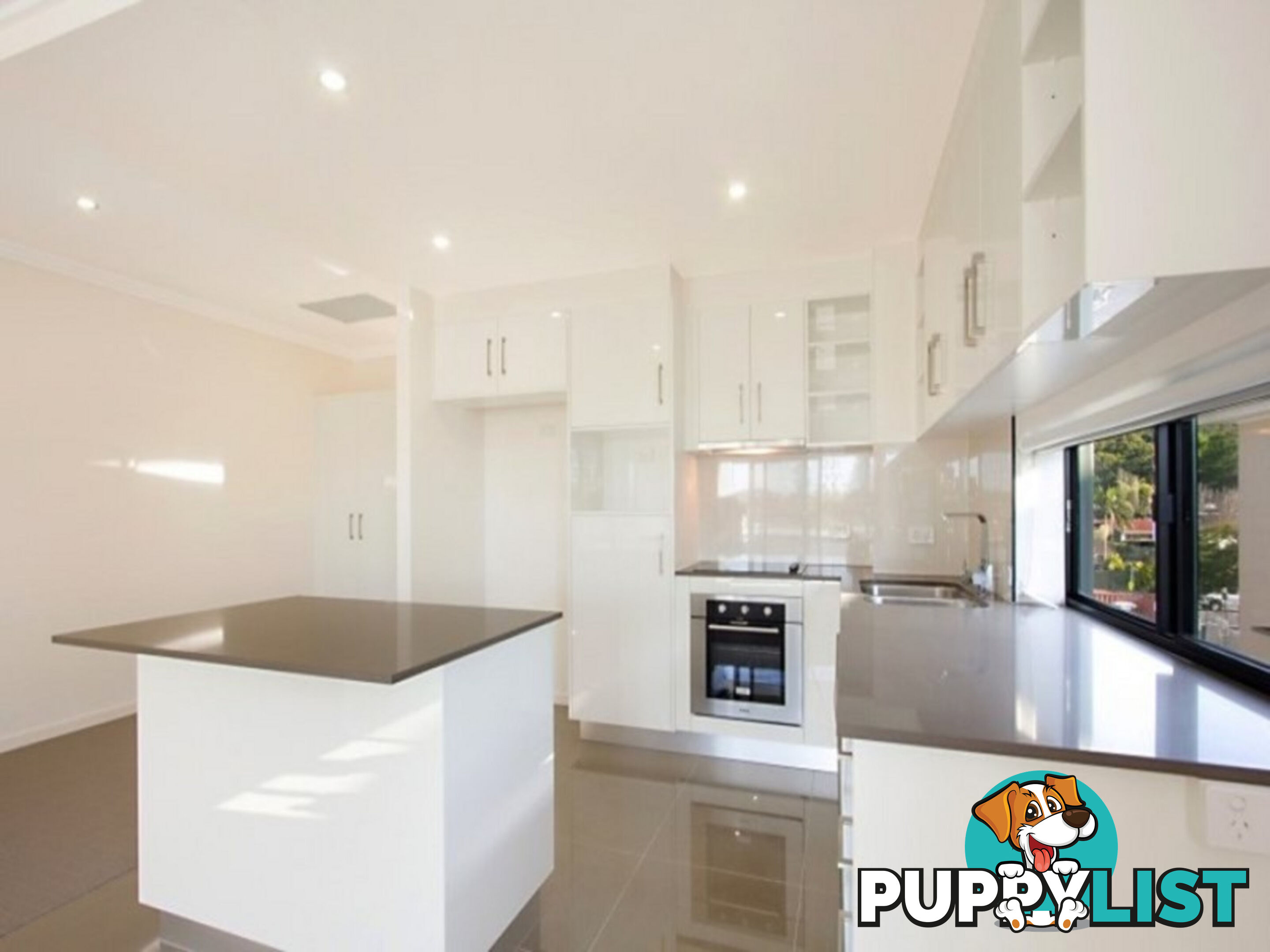 12/15-17 Bullimah Avenue BURLEIGH HEADS QLD 4220