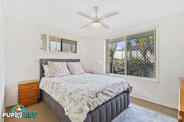 4 Regal Court HIGHLAND PARK QLD 4211