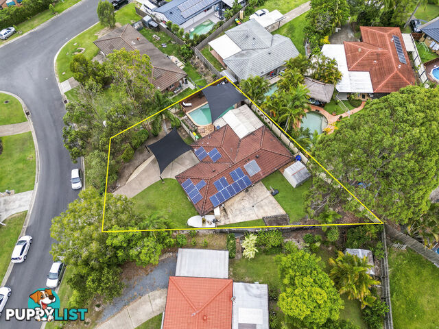 4 Bernadette Place HIGHLAND PARK QLD 4211