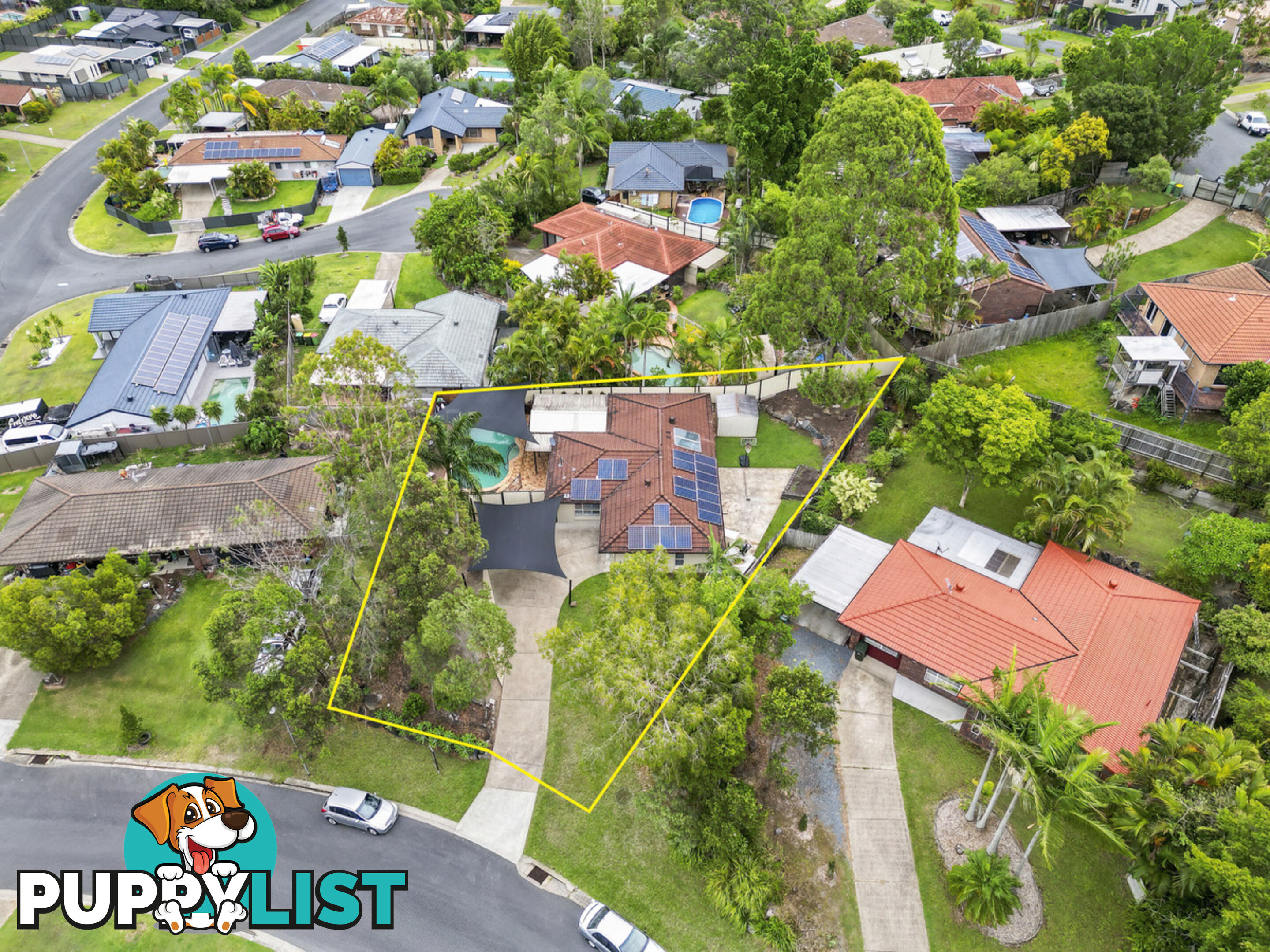 4 Bernadette Place HIGHLAND PARK QLD 4211