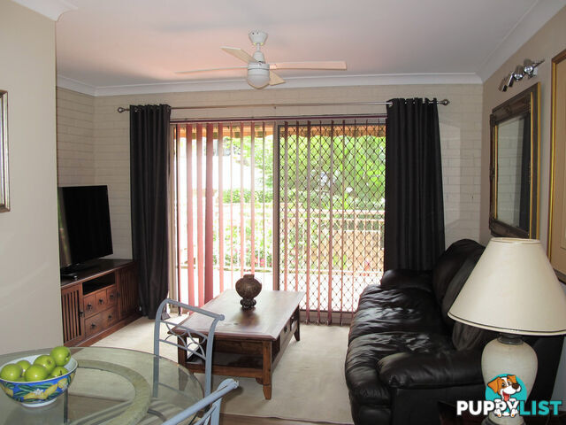 2 Rob Roy Court HIGHLAND PARK QLD 4211