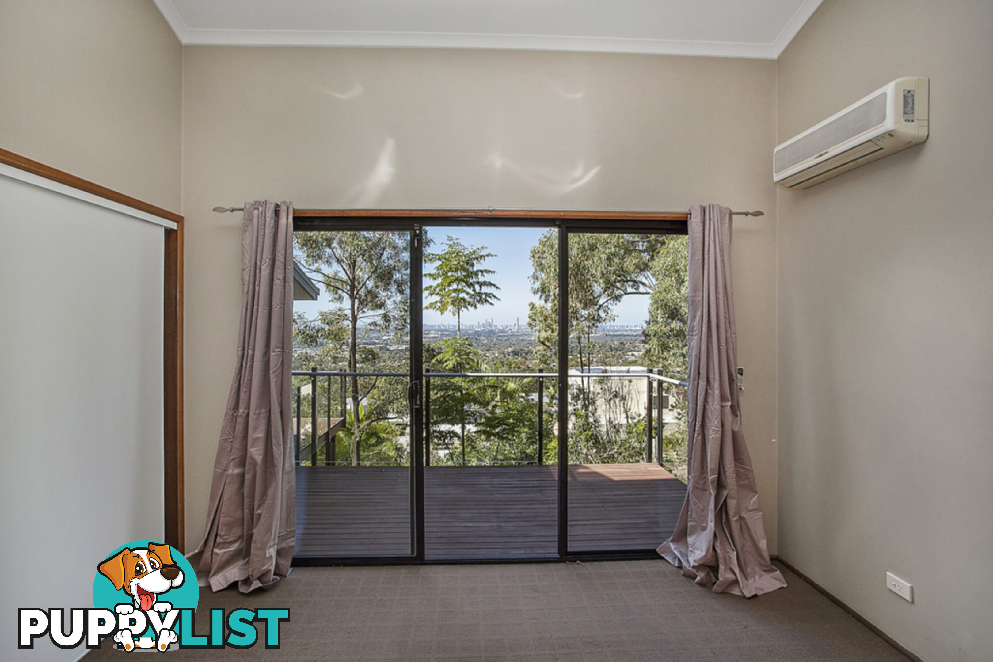 11 Moroccan Street HIGHLAND PARK QLD 4211