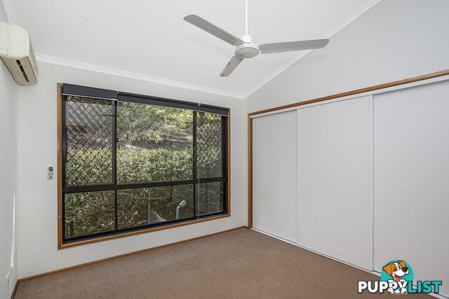 11 Moroccan Street HIGHLAND PARK QLD 4211