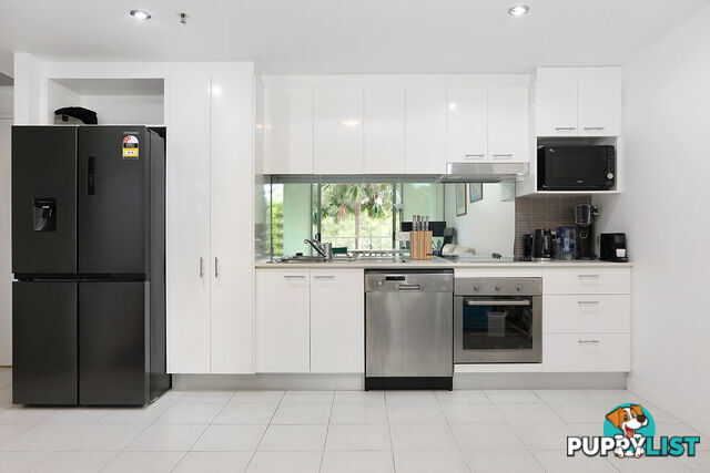 2120/33 T E Peters Drive BROADBEACH QLD 4218