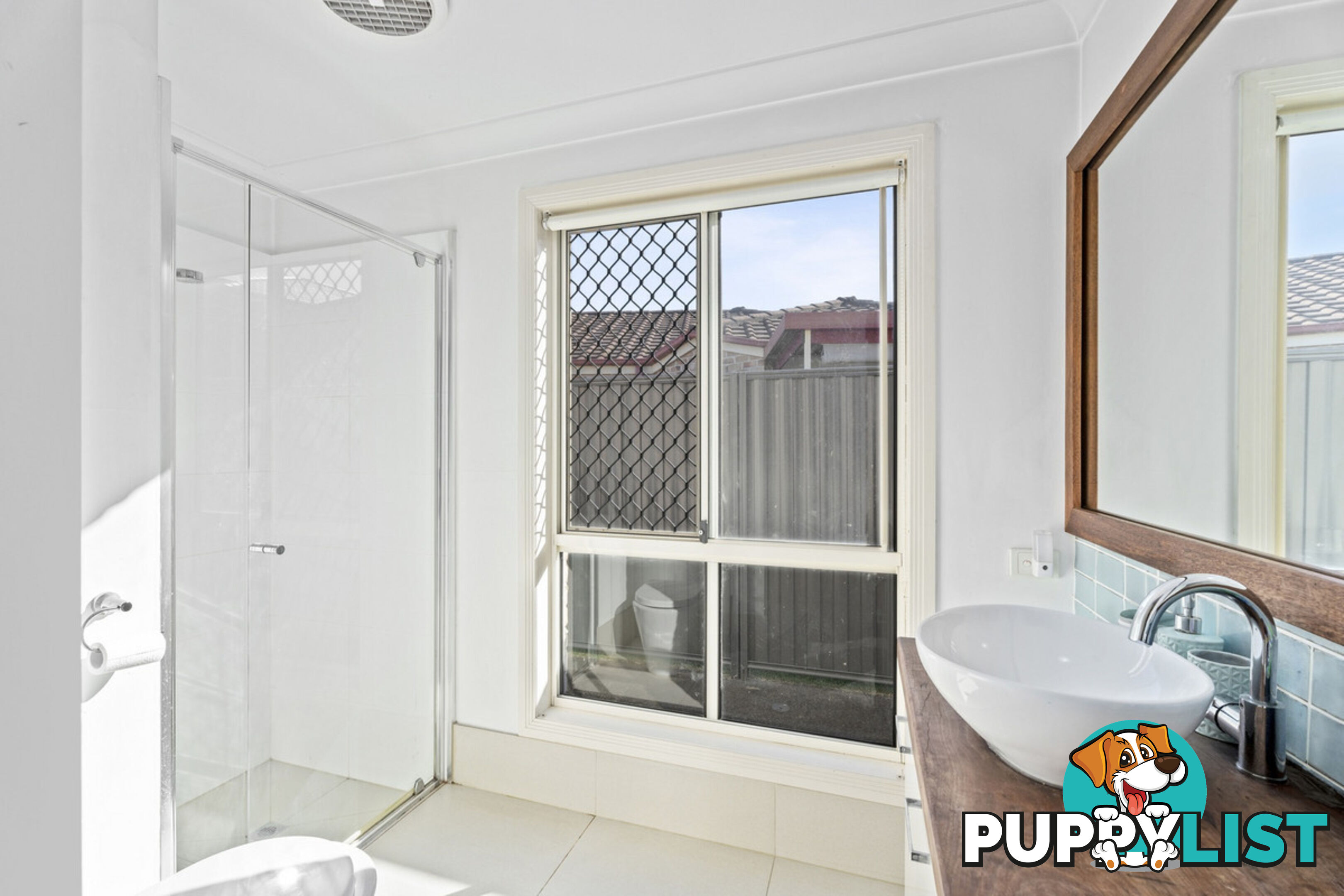 1/28 Aberdeen Court HIGHLAND PARK QLD 4211
