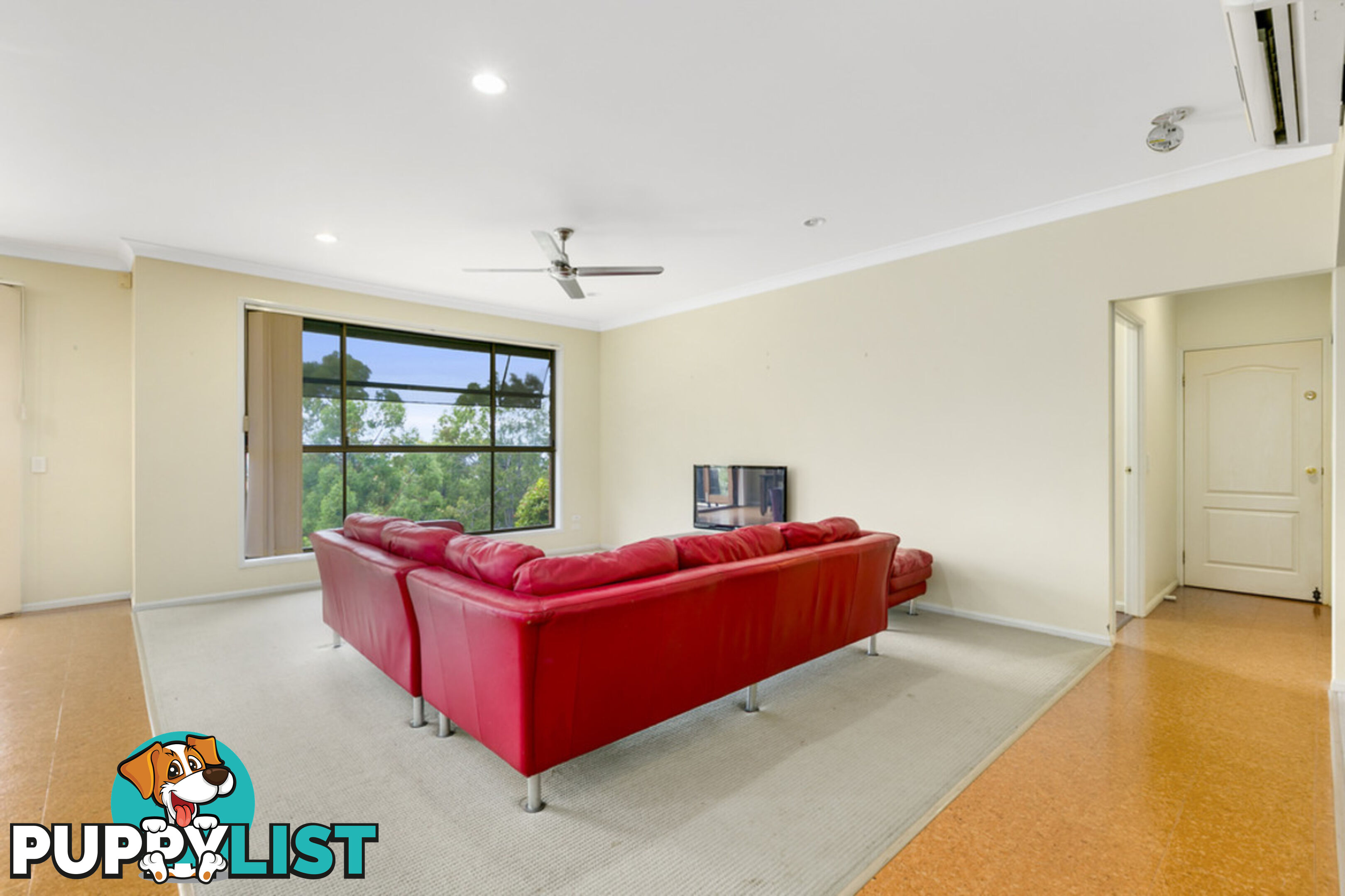 106 Armstrong Way HIGHLAND PARK QLD 4211