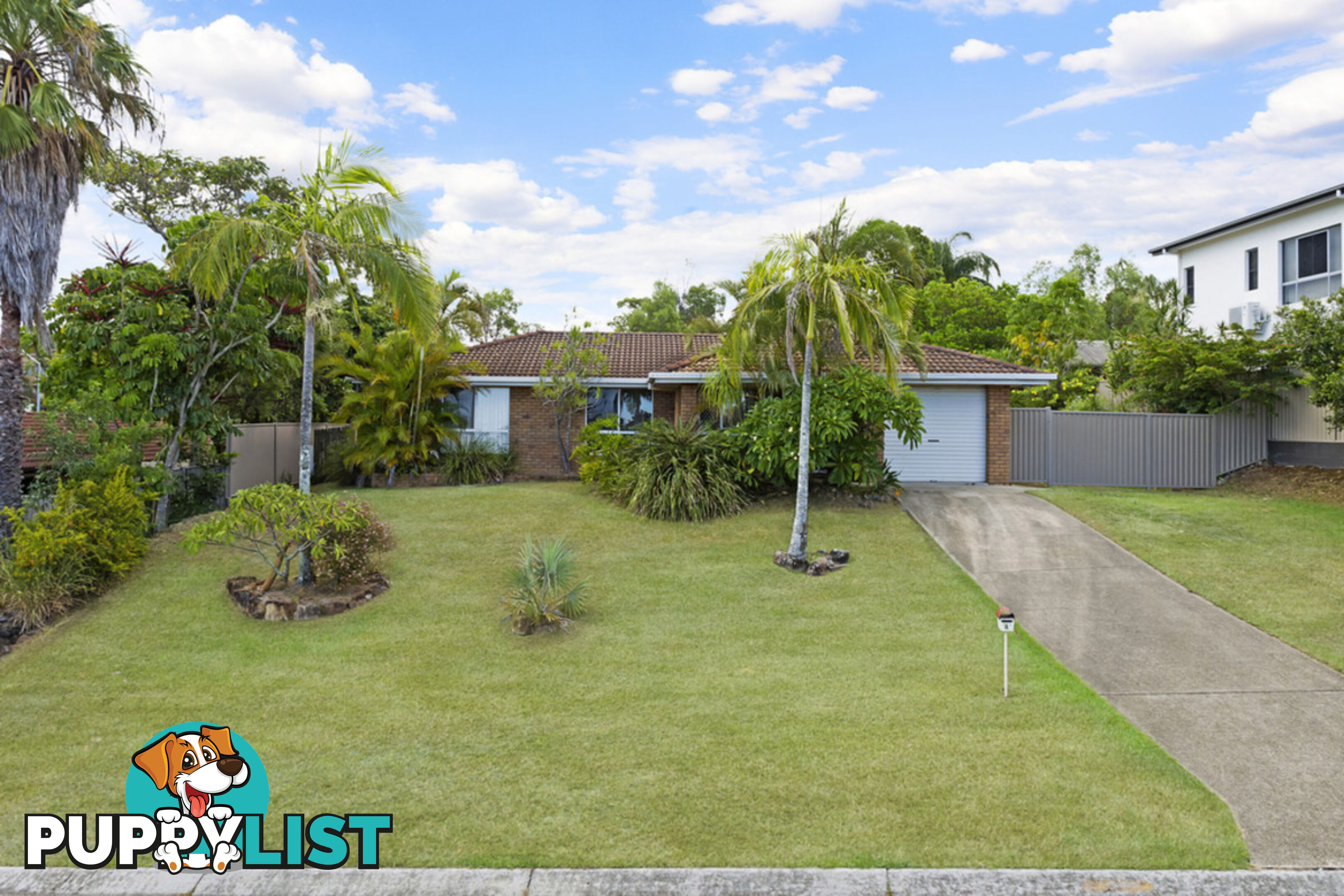 4 Kahlua Court HIGHLAND PARK QLD 4211